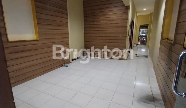Ruko Eks Travel Cocok untuk Kantor atau Usaha F&B di Lokasi Strategis Tebet Jakarta Selatan