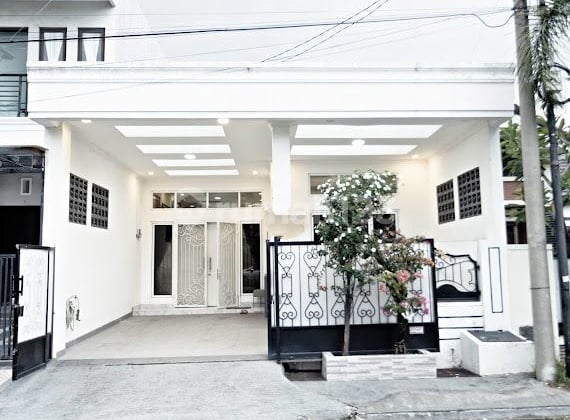 Rumah Bagus Siap Huni di Aralia Kota Harapan Indah Bekasi