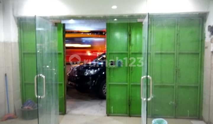 Strategic Location Shop House in Gunung Sahari, Central Jakarta