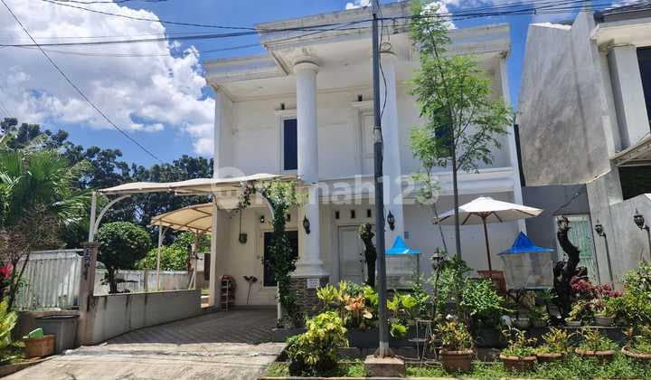 Rumah Hoek di Perumahan Taman Jatinegara Jakarta Timur