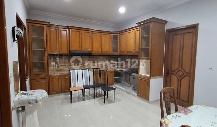 Rumah Bagus 2 LT Hoek. Baru Renov. di Perum Taman Pegangsaan Indah. K Gading. Jak Ut