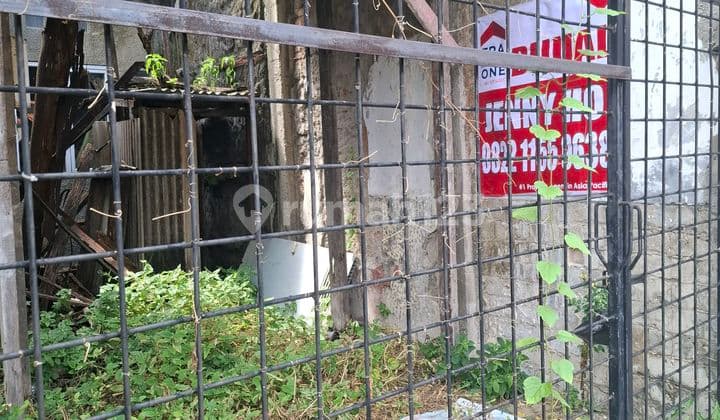 Dijual Cpt,.Kavling /Rumah.tua 106.M2 di Tebet;.Sgt Dkt Ke.jalan Raya Tebet, Jak Sel