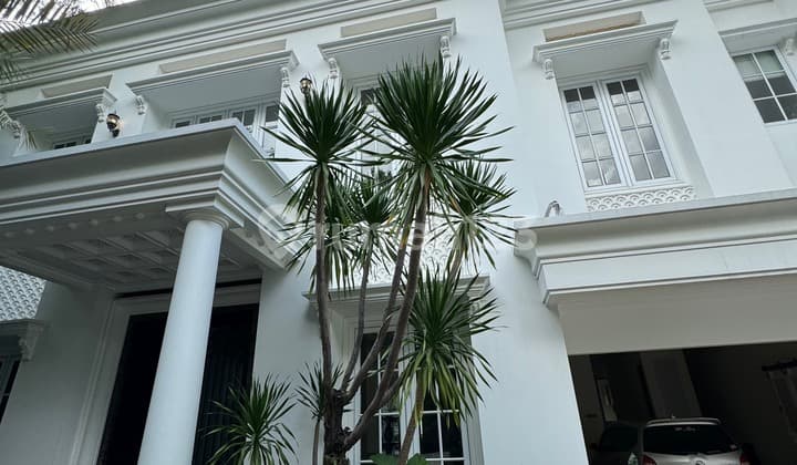 Rumah Klasik Modern Brand New Di Pondok Indah