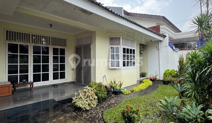 Rumah Bintaro Jaksel Luas 304m2 Di Dalam Perumahan