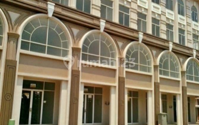 Disewakan Ruko Cordoba Green Lake City Cocok untuk Resto Disewakan Ruko Cordoba Green Lake City Cocok untuk Resto