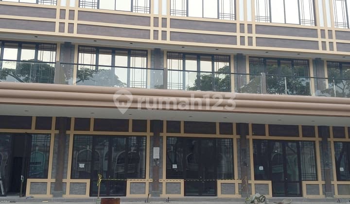 DISEWAKAN RUKO CBD KOREAN TOWN GANDENG -4 UNIT GREEN LAKE CITY