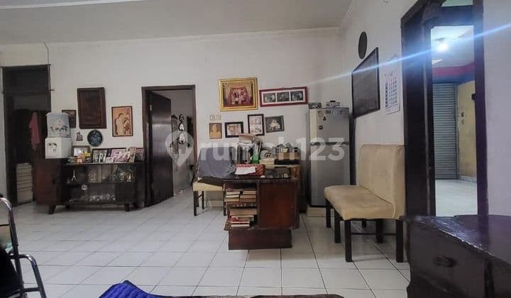 Rumah Di Jl. Cibolerang Kopo Mainroad