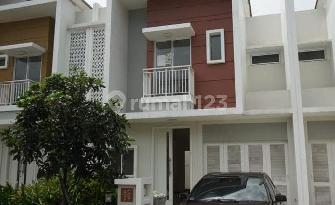 Disewakan Rumah Amanda Basic Summarecon Bandung