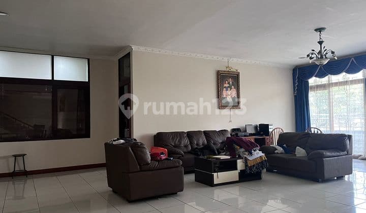 Rumah Tengah Kota Daerah Malabar