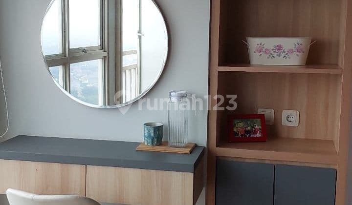 Dijual Apartemen Silktown Alexandria - Fully Furnished, Lantai Tinggi, 7 Menit ke Alam Sutera (SHMSRS)