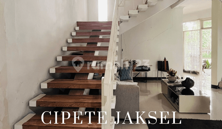 Dijual Rumah Strategis di Cipete Dalam Cluster Kecil Lingkungan Nyaman