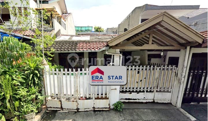 Rumah Tua SHM Hitung Tanah di Kayu Putih Rawamangun Jaktim