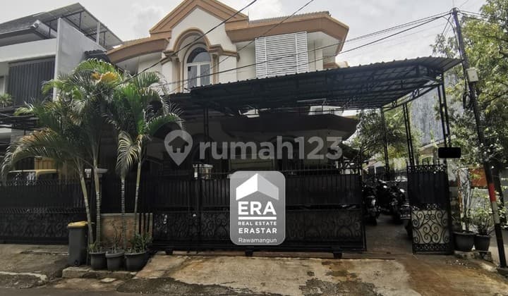 Rumah Hook 2 Lantai Bagus SHM di Cipinang Elok Jakarta Timur