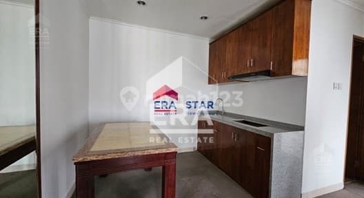 Patria 2 Apartment, middle floor, 2 bedrooms, negotiable price until deal, in Cawang, East Jakarta.