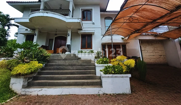 Rumah Mewah Bebas Banjir di Depok