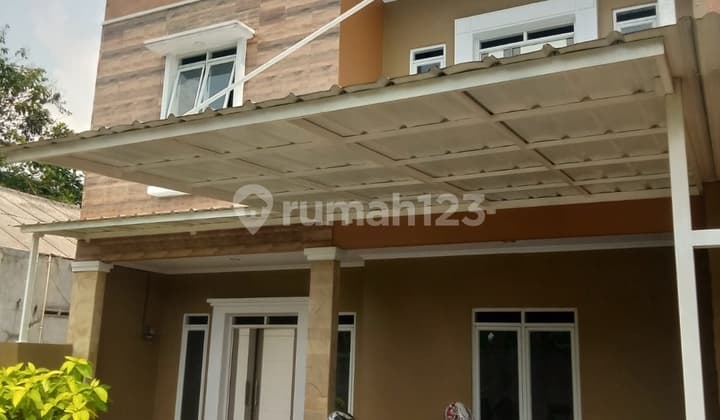 Dijual Rumah Tanah Baru Beji Depok 2 Lantai Kosong 3 Kt 100 M2