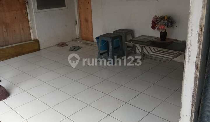 Disewakan Rumah Lama Karet Sawah Setiabudi Jakarta Selatan