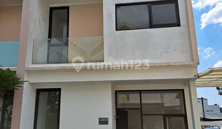 Rumah Minimalis Siap Huni di Mandalika, Dekat Summarecon Bandung