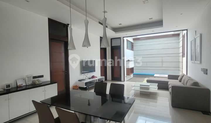 Rumah atau Ruang Usaha Strategis di Tirtayasa, Sayap Dago Bandung