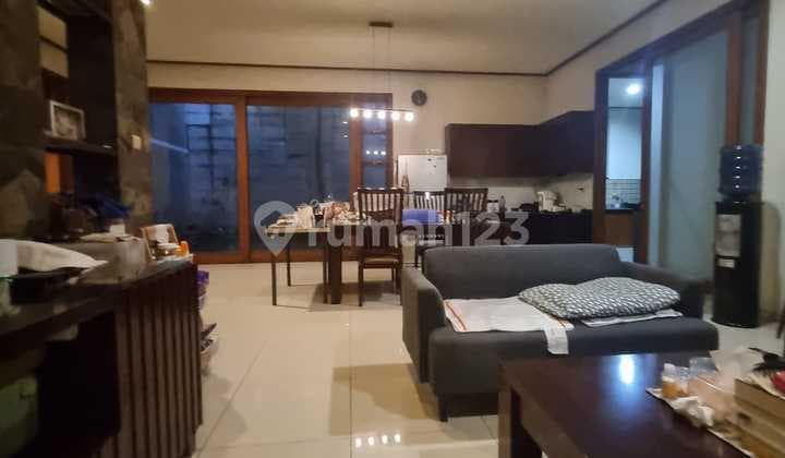 Rumah Hook Full Furnished di Sayap Jalan Garuda Bandung