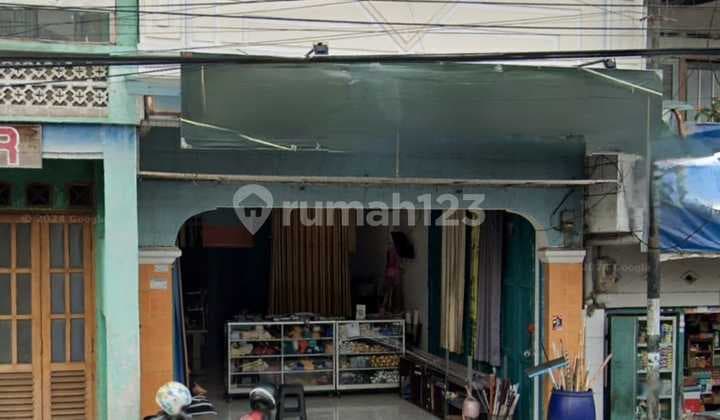 For Quick Sale: 2-Story Shop House on Jalan Guntur, Garut