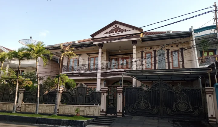 Turun Harga!! Jual Cepat Rumah Mewah Lokasi di Sunter Turun Harga!! Jual Cepat Rumah Mewah Lokasi di Sunter