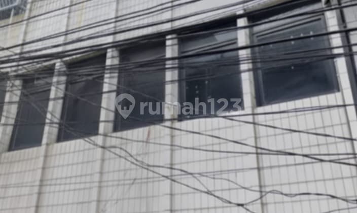 ruko di gajah mada jakarta pusat