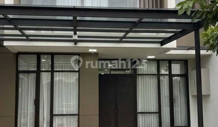 Rumah Bagus 2 Lantai Rapih di Kelapa Gading