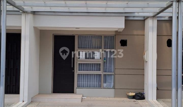 TERMURAH Disewakan Rumah PIK2 4.5x10 2 Lantai hanya 38juta/tahun