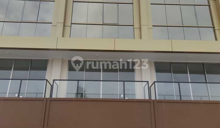 Ruko Golf Island PIK DISEWA Ukuran 4,5x15 Boulevard Siap Pakai