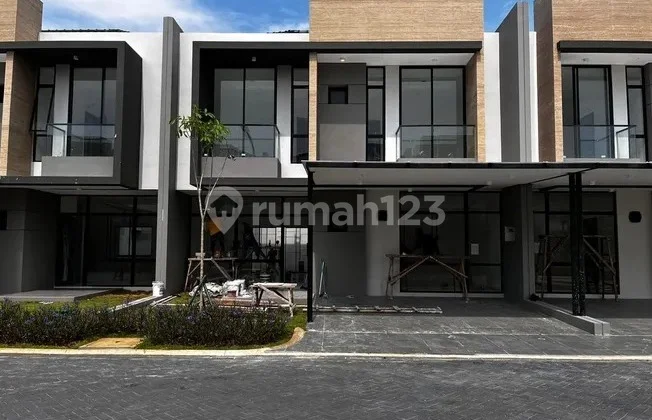 Rumah PIK 2 DISEWA Ukuran 10x20 Brand New Full AC Siap Huni