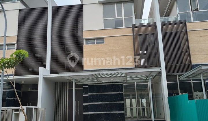 Rumah Golf Island Pik 10X25 View Danau Ada Lift Promo Cicil/Kpr