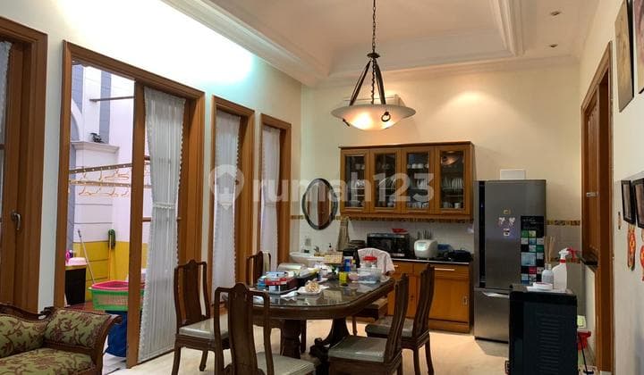 Unit Langka Rumah Pluit Putri Ukuran 10X22 Bangunan Rapi bisa KPR