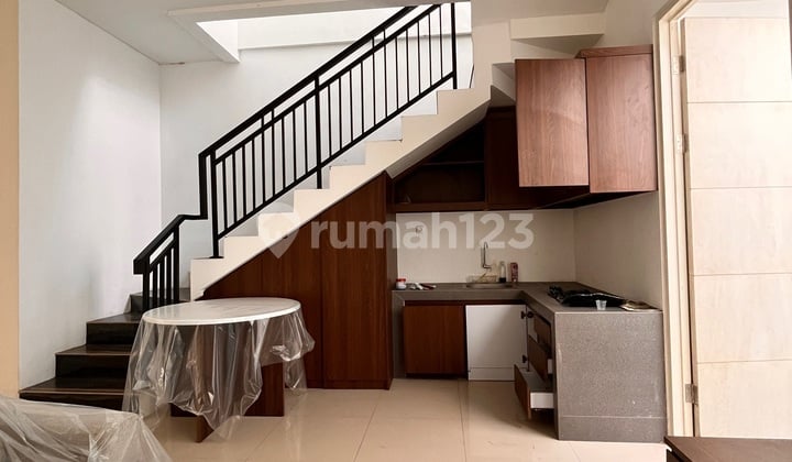 For Sale Brand New 2-Story Semi-Furnished House Located on Main Road Taman Lestari Pondok Tjandra Waru Sidoarjo Near Rungkut. Close to Juanda Airport.