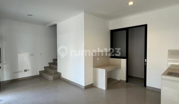 Disewakan Rumah Milenial Pik 2 Uk. 6X10 Sudah Ada 3 AC, Siap Huni