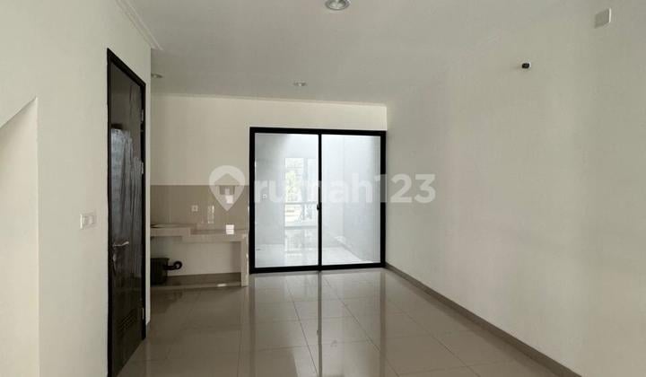 Disewakan Termurah Rumah PIK Milenial 4,5x12,5 Siap Huni KT 2+1