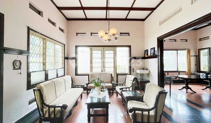 Dijual Rumah Dengan Luas Tanah 2000 MeterJl. Cut Nyak Dien Medan