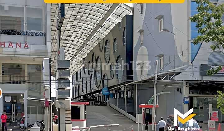 For Rent: Centrium Complex Commercial Building, Jl. Brigjend Katamso Siaphuni