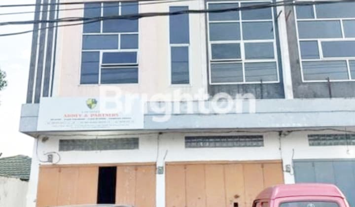 Ruko Gandeng Panjang 36 Meter Lokasi Binjai Km 15 Siap Buka Usaha