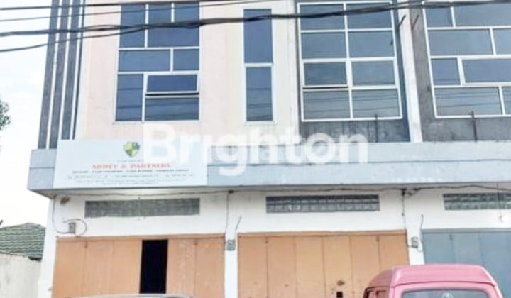 Ruko Gandeng Panjang 36 Meter Lokasi Binjai Km 15 Siap Buka Usaha