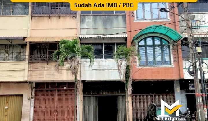 For Sale: Sutrisno Street Shop House on the Right Side - Ready for Business