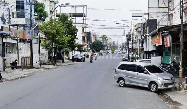 Ruko Semi 3,5 Lantai Jl.Aipda KS Tubun Lokasi Bisnis. Inti Kota