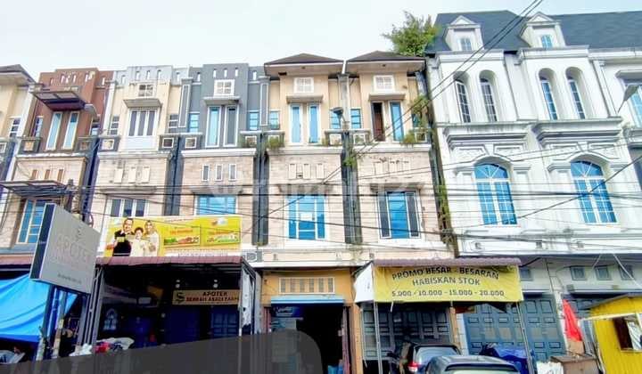 Ruko Dengan Panjang Tanah 31 Meter Jl.karya (depan