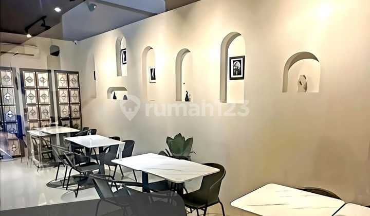 Disewakan Rumah Ex Cafe Daerah Jl.pattimura ( Cocok Jg Sbg Ktr)