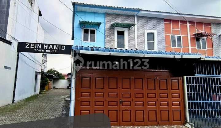 Dijual Town House Zein Hamid Katamso Titik Kuning Uda Ada Garasi