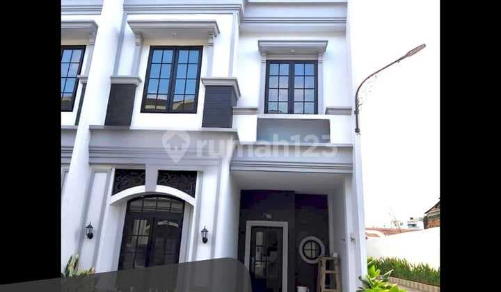 Rumah Baru Posisi Hook Lebar 6 M Daerah Komplek Jl.kapten Muslim