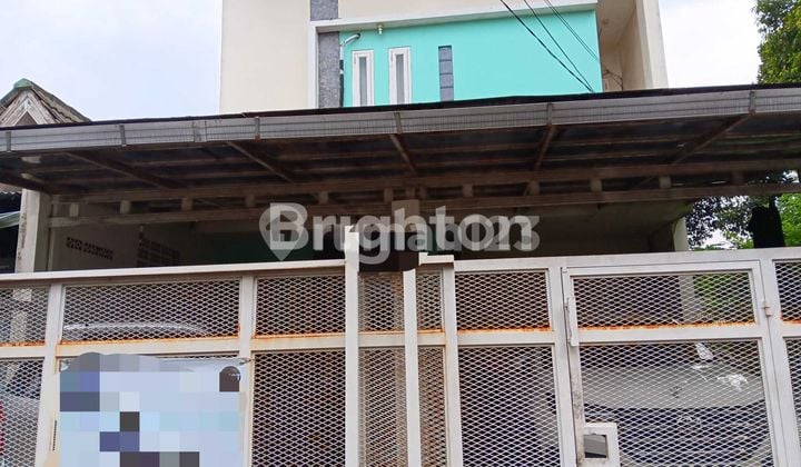 2 1/2 Story House in Nusa Loka BSD