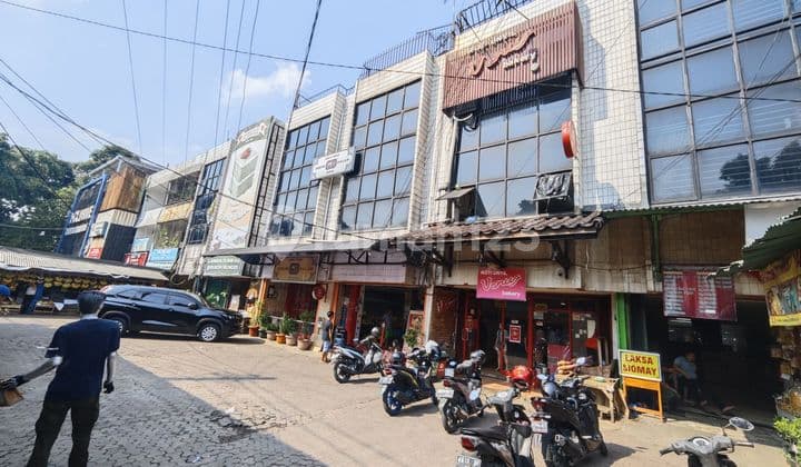 Komersil Area Di JUAL RUKO