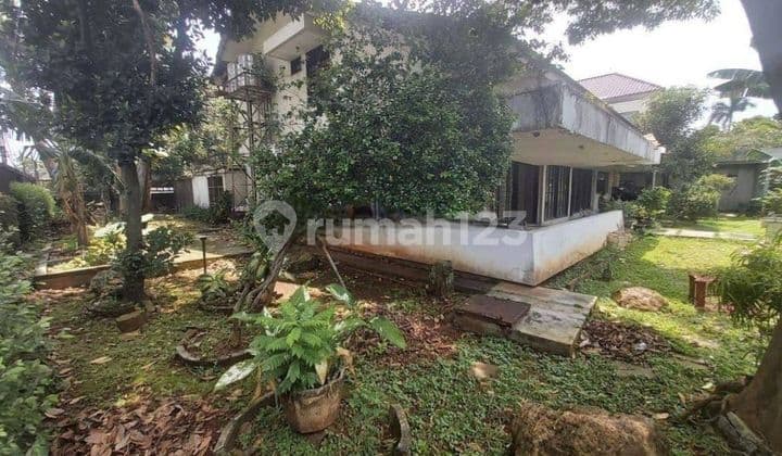 DIJUAL MURAH RUMAH TUA HITUNG TANAH DAERAH TENANG DAN STRATEGIS