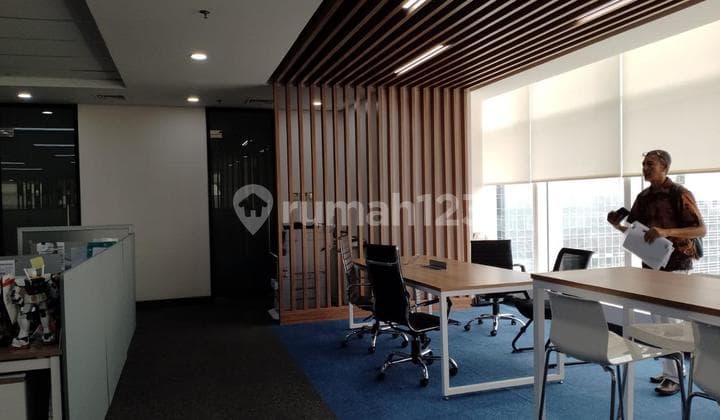 Jual Office Equity 1026M2